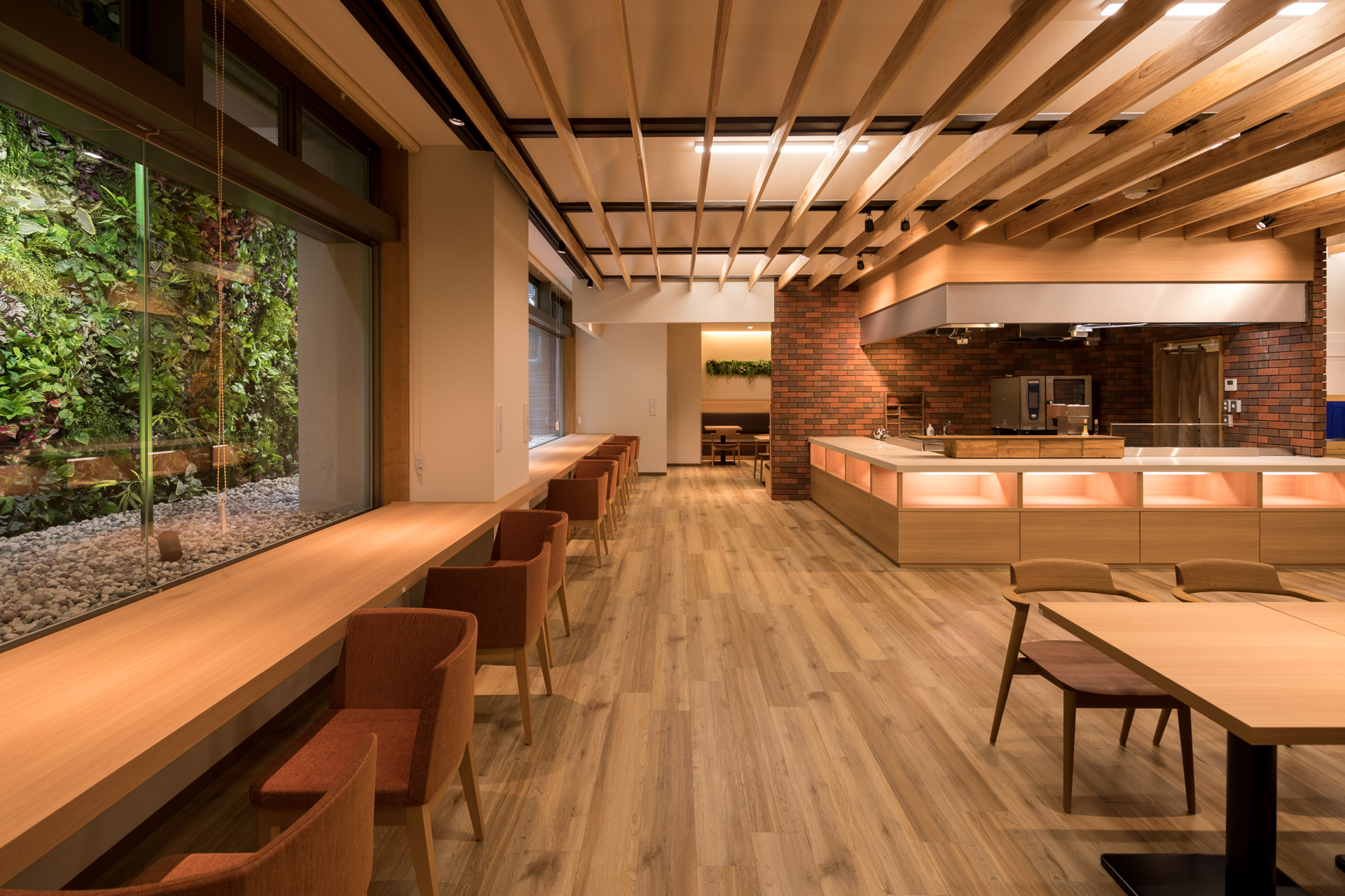 瀬戸内ダイニング